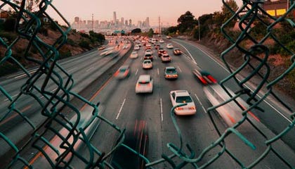 蓝营多人倒戈支持郑丽文，第二个马英九出现