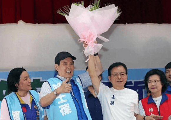 面对两岸统一问题，马英九终于露出真面目，大陆用一句话做出回应