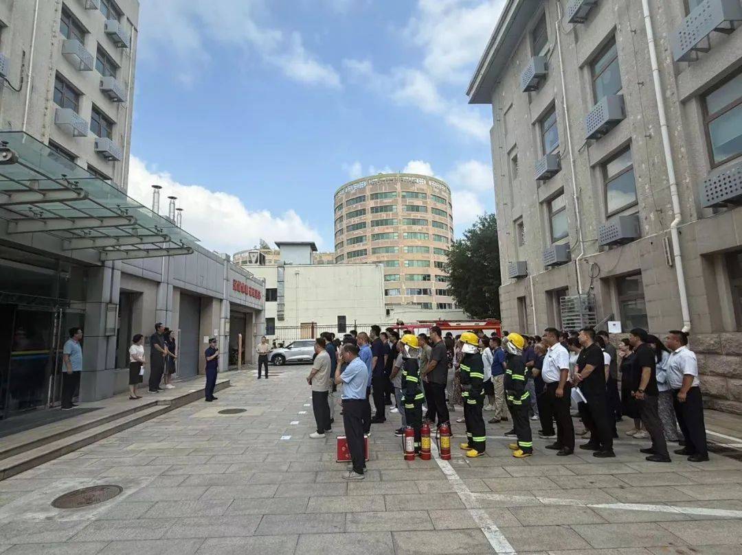 从“讲”到“练”全覆盖 东城消防蓝朋友定制化培训守护辖区平安