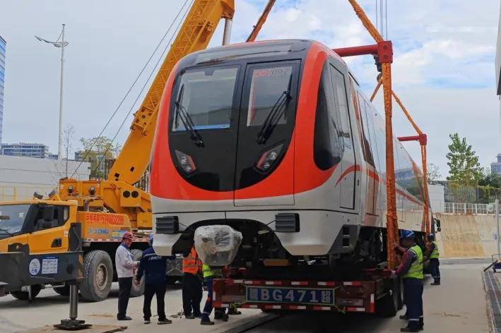 多次冲击“400万大关”!南京地铁火力全开,明年有望进入600公里时代