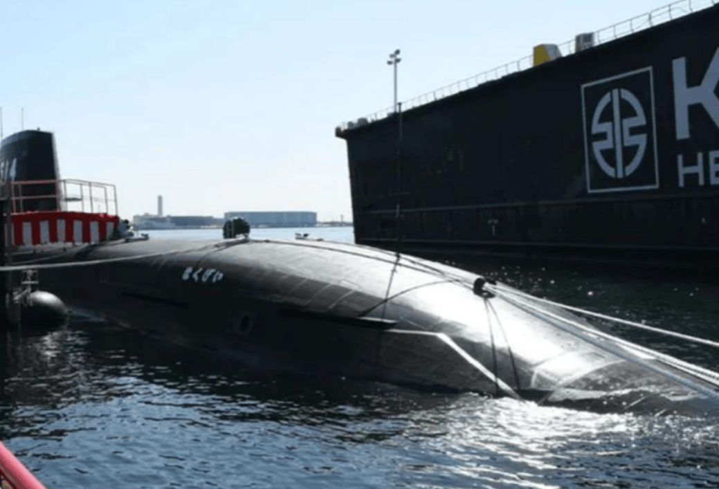 中方“掉脑袋”警告后，高市表示或将松绑核武器，这是准备再来一场甲午海战？