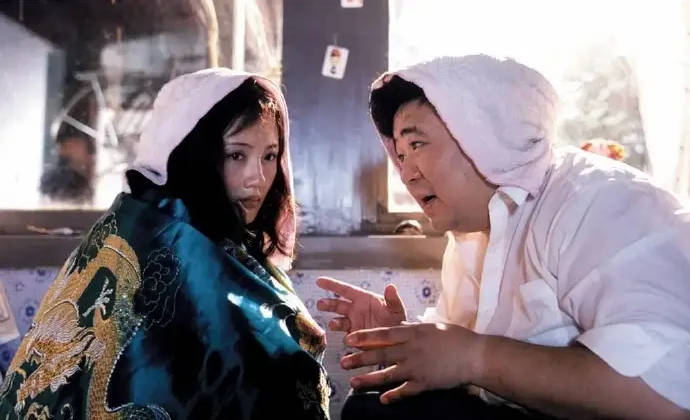 考古 | 辛柏青大孤山祈福，与朱媛媛 30 年零绯闻的“金童玉女”恋太好磕！