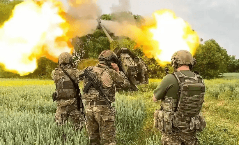 80万北约部队已经就位,随时准备对俄开战,第三次大战要来了吗?