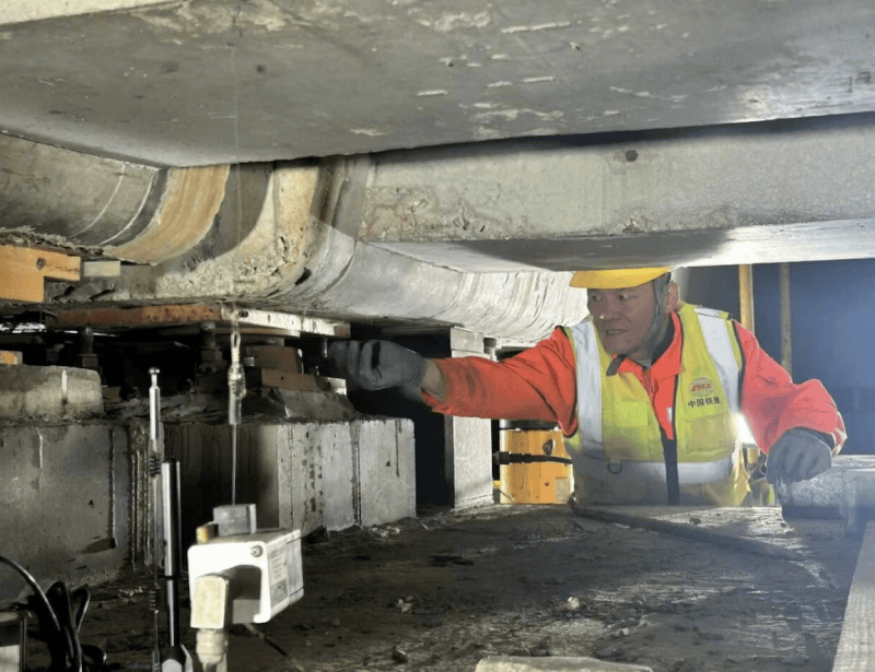 北京地铁房山线、1号线和八通线桥梁支座治理有序推进