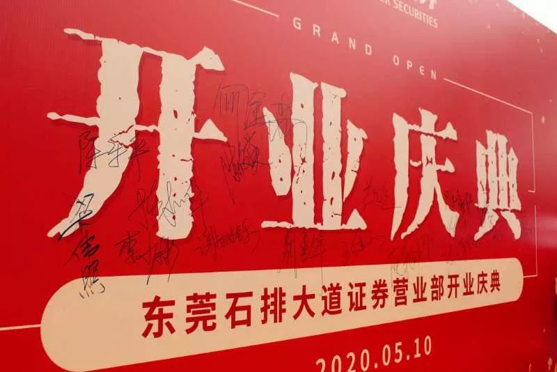 方正证券电话(方正证券电话客服电话人工服务)